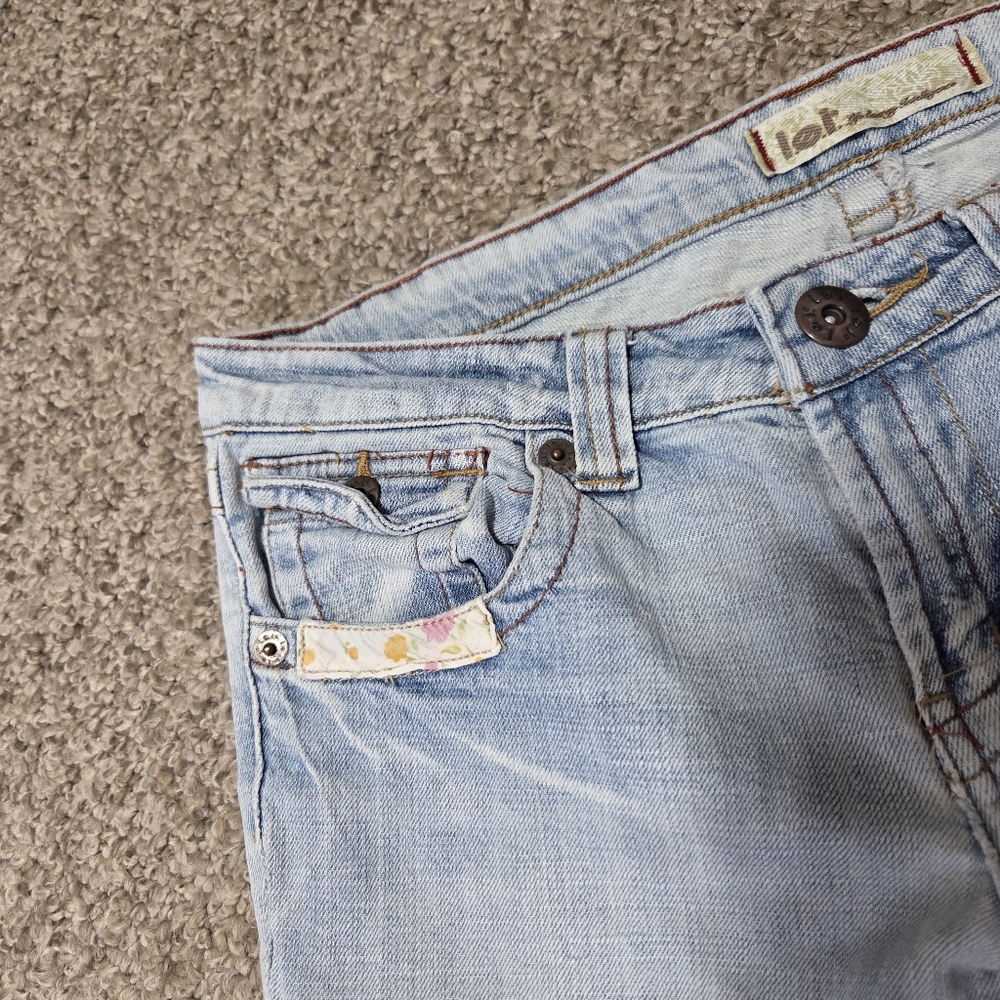 VTG LEI Women's y2k Low Rise Hip Hugger Yellow Flower‎ Stitch Flared Jeans 31x32 - Picture 4 of 16